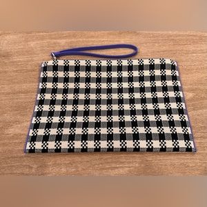 Rothy’s Black and White Gingham Wristlet - EUC